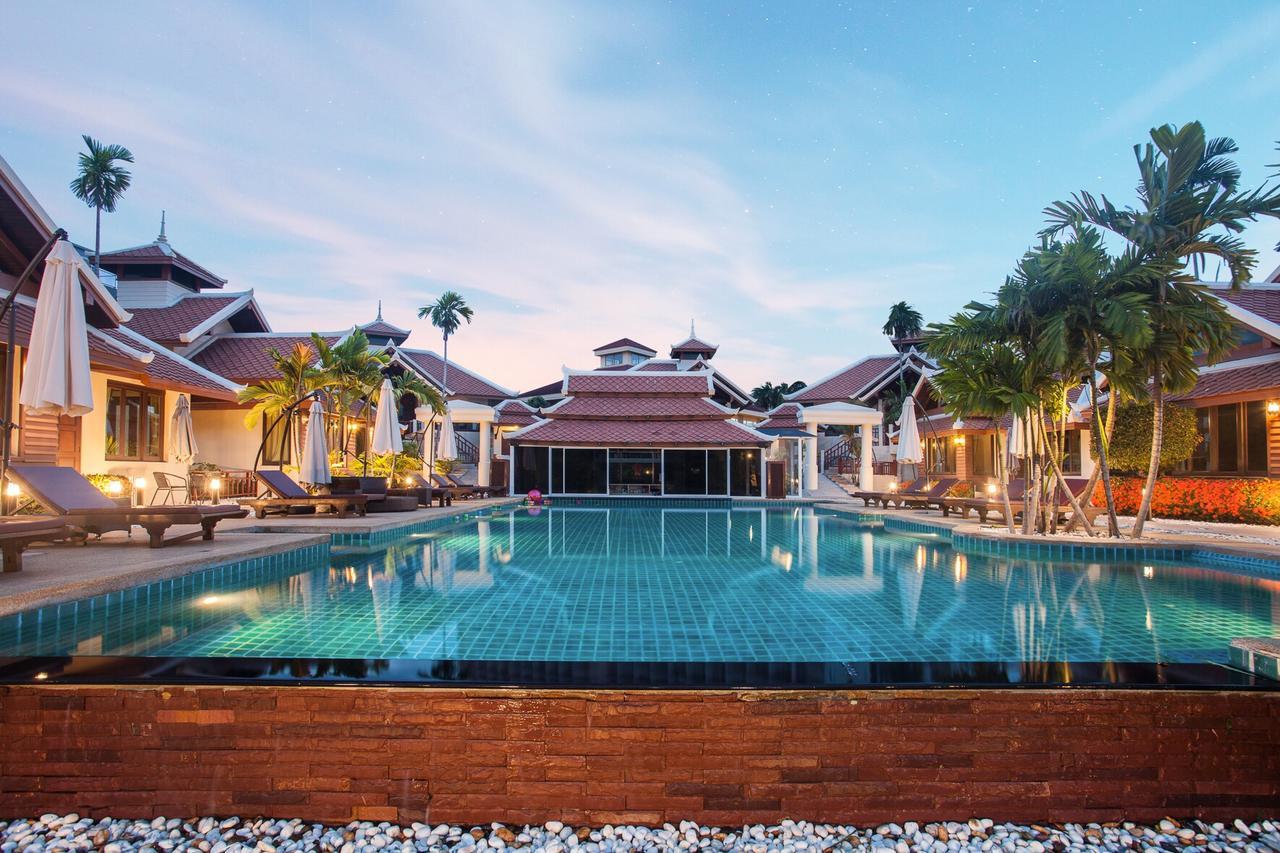 Achawalai Residence Village By Song Pantai Jomtien Luaran gambar