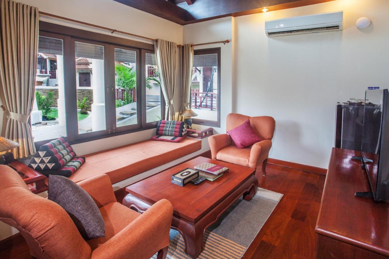 Achawalai Residence Village By Song Pantai Jomtien Luaran gambar