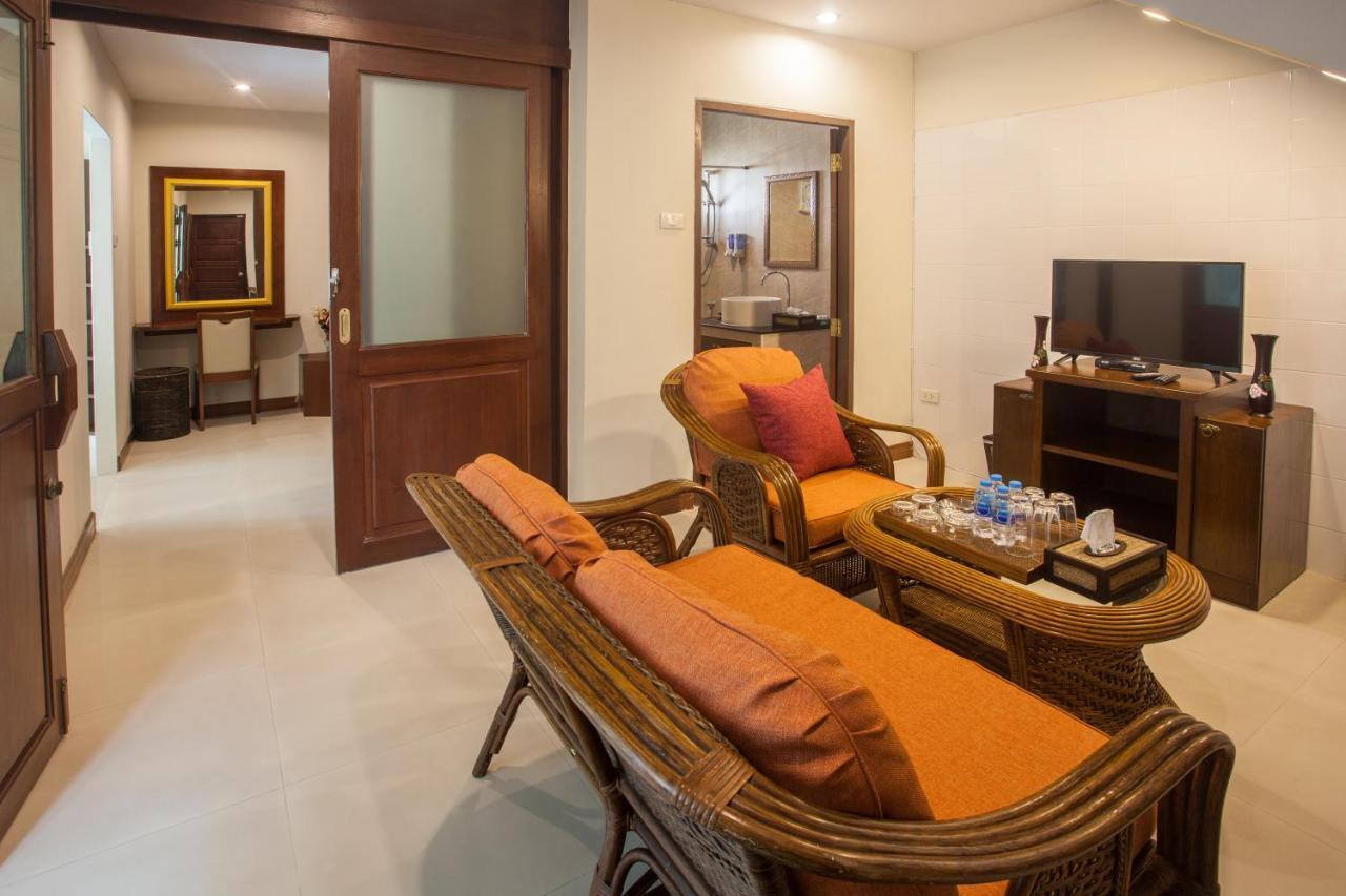 Achawalai Residence Village By Song Pantai Jomtien Luaran gambar